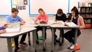 Kore Kids Adjustable Chair - Image 8