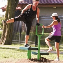 Outdoor Fitness Step-Up